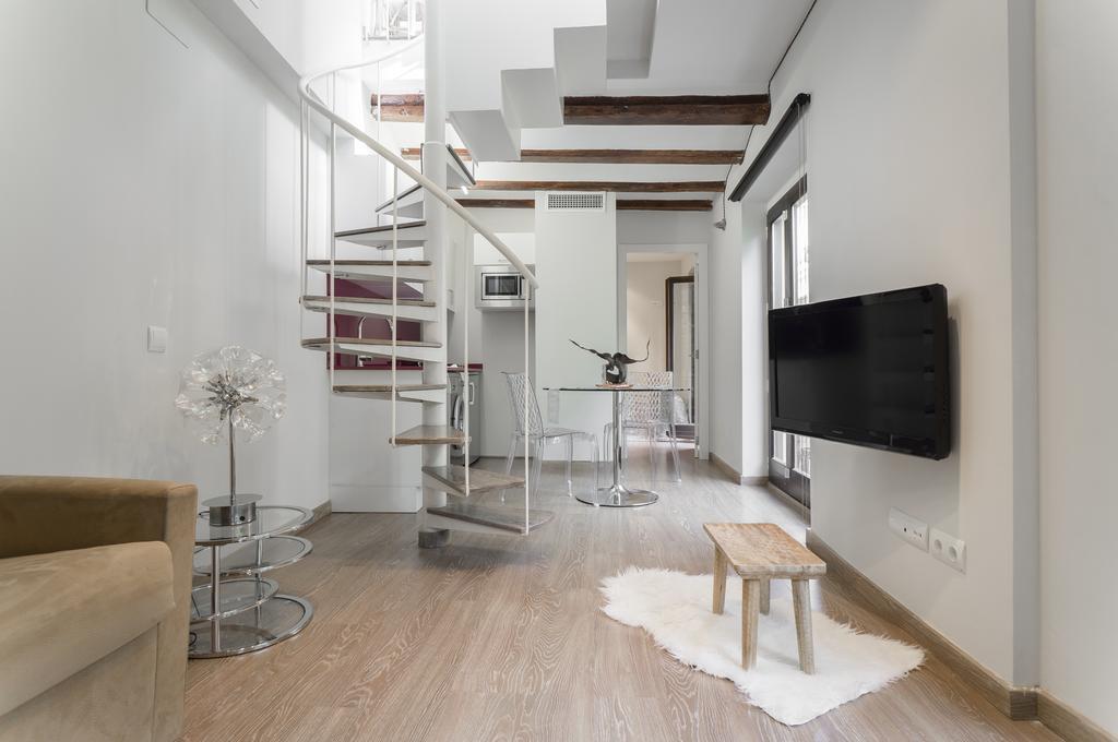 Kirei Apartment Sombrereria Valencia Bagian luar foto