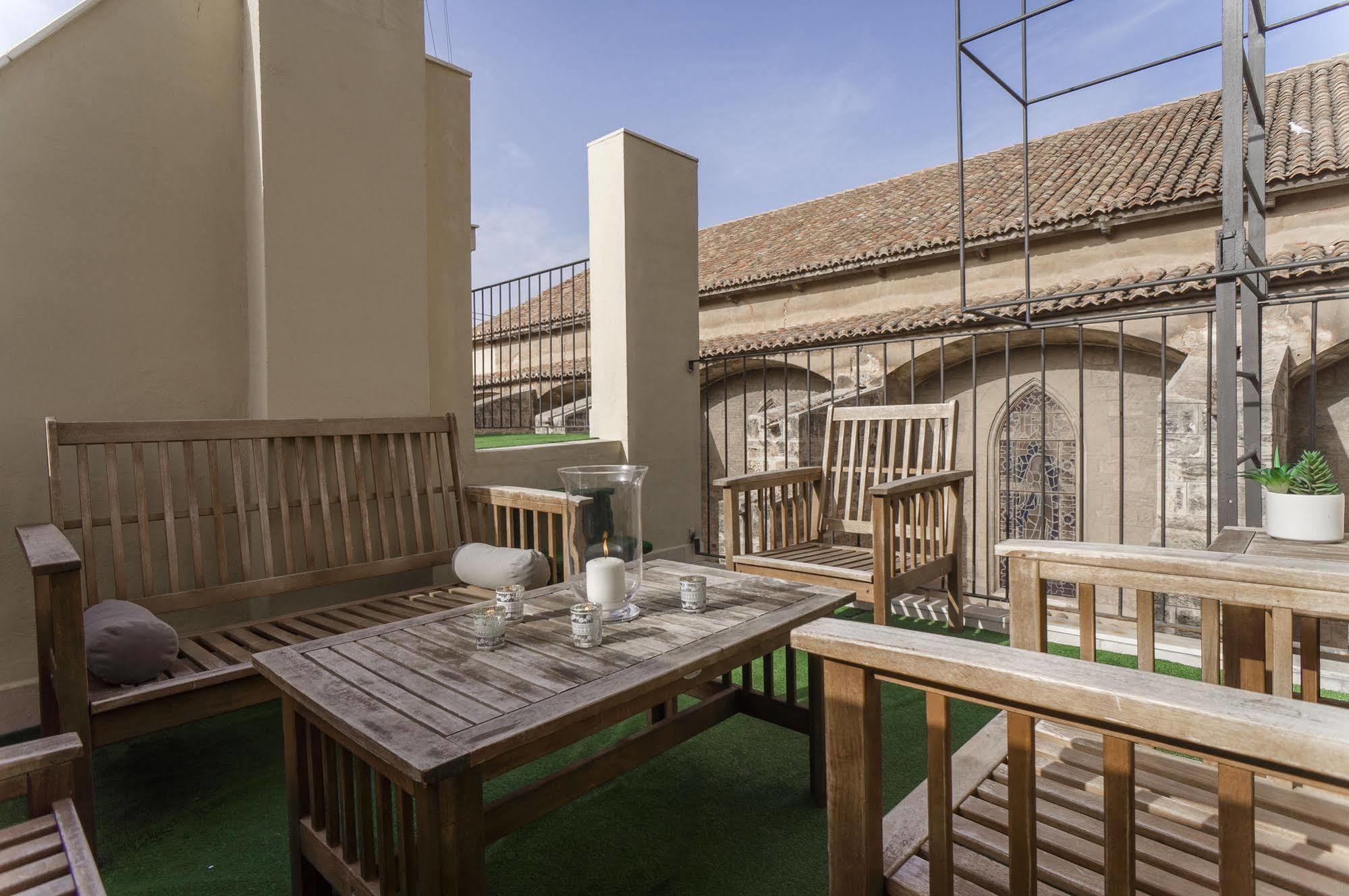 Kirei Apartment Sombrereria Valencia Bagian luar foto